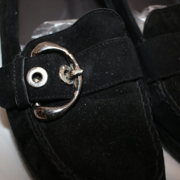 Stuart Weitzman Black Slip-On Loafer Moccasins - Picture 3 of 8